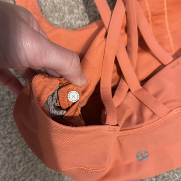 Lululemon energy bra - Picture 3 of 3